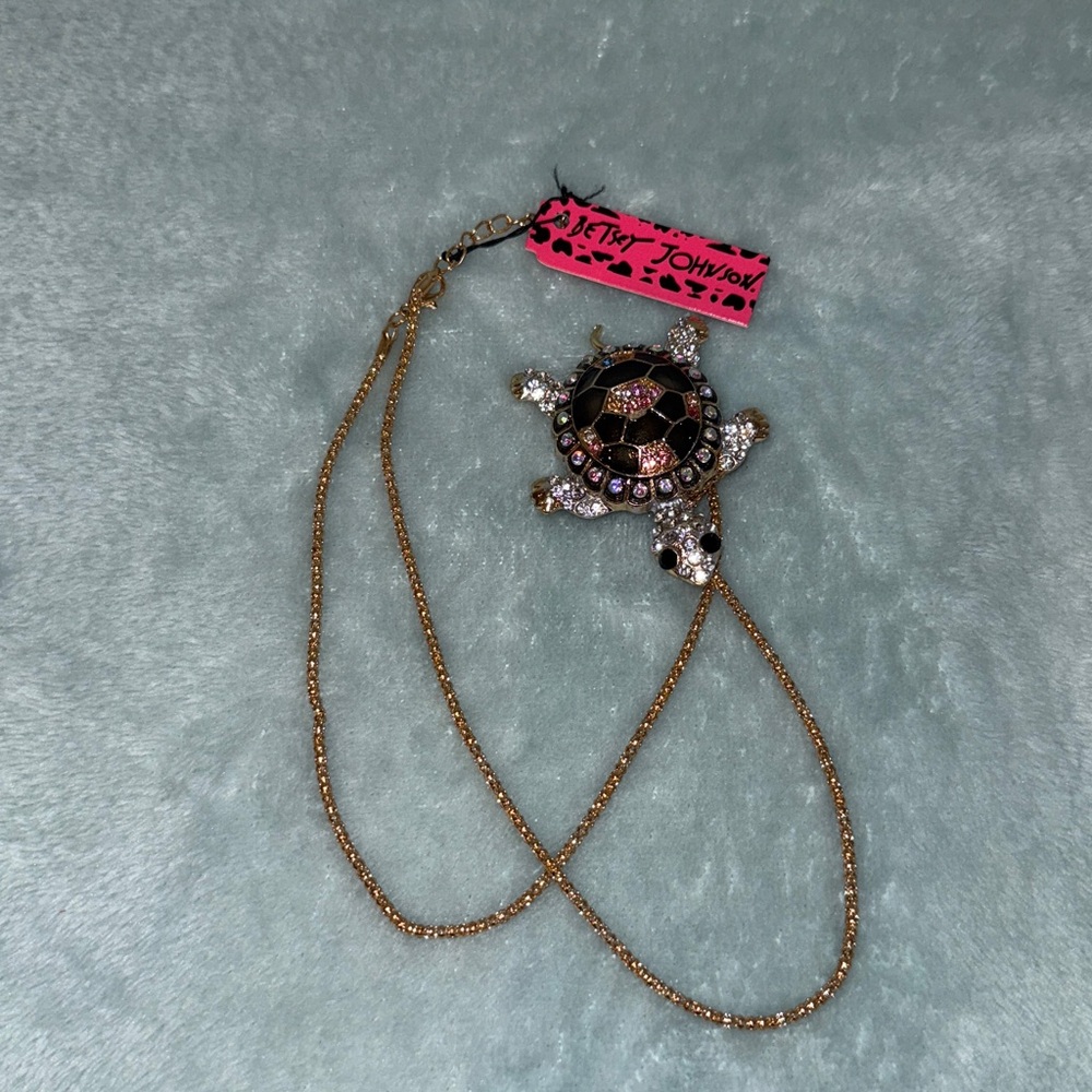 Betsey Johnson Multicolor Turtle Pendant with Gold Chain - Picture 8 of 9